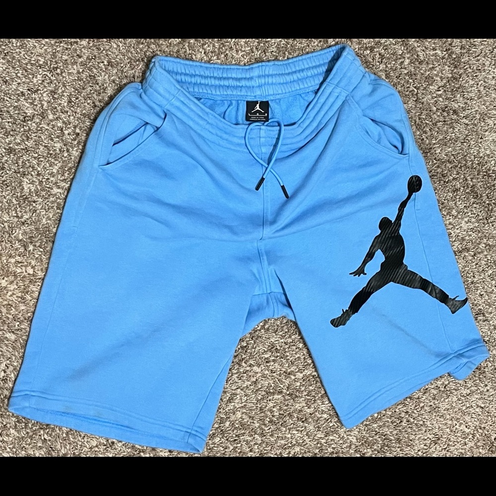 Nike Air Jordan Blue Basketball Shorts L